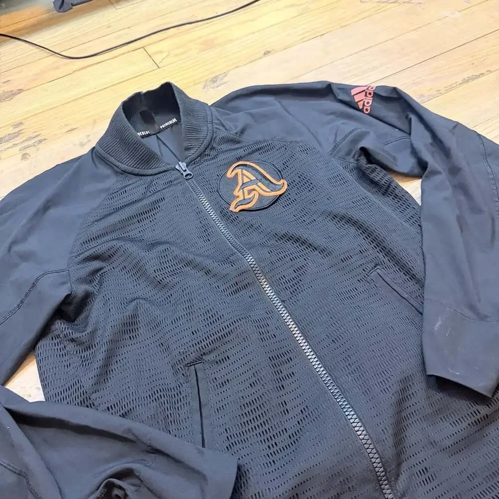 Adidas Primeblue Varsity Tennis Jacket Black True Orange FP8120 Size Medium